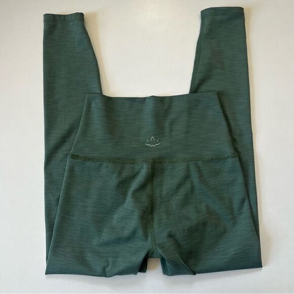 Beyond Yoga Ribbed Green High Rise Legging Small - Picture 8 of 9